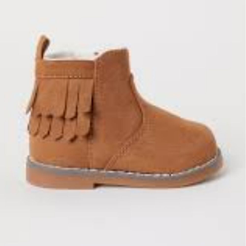 H&M Baby Toddler Tan Faux Suede Fringed Boots, Sz 4-5